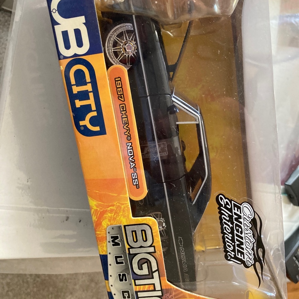 Dub city 1:24 scale